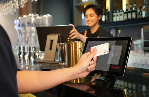 How to Choose the Best CRM for Your Industry - Detailed Illustration