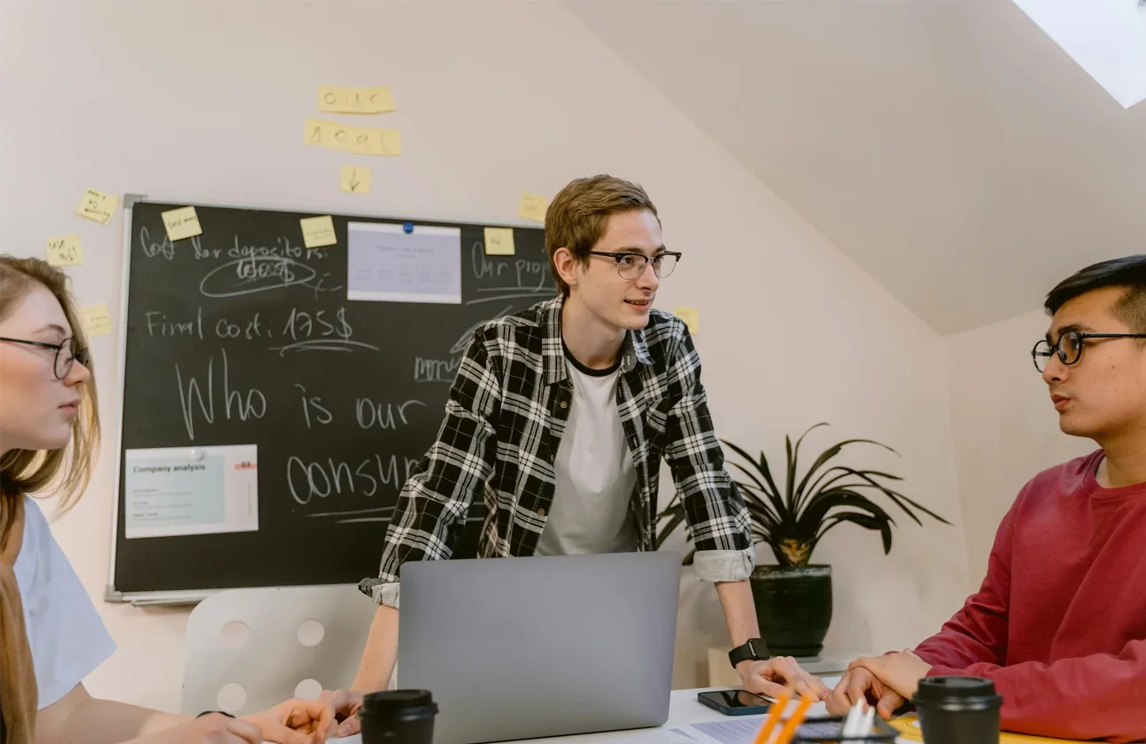 Simplifying Business Processes with Custom Software Solutions