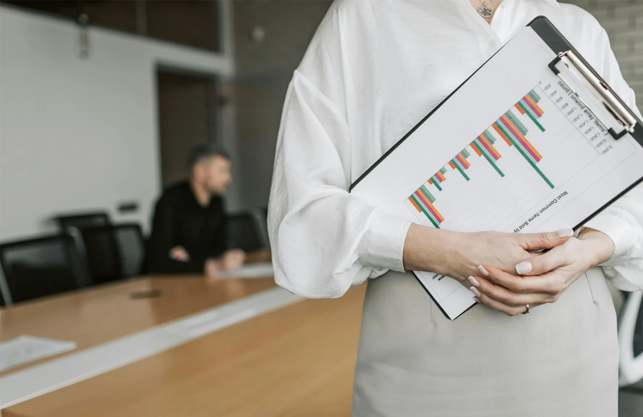 Workflow Automation in Tech Startups: A Game Changer - Detailed Illustration