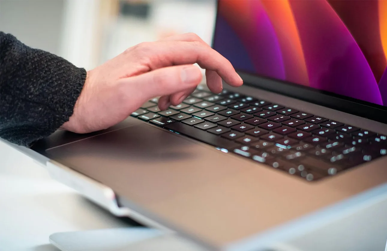 Revolutionizing Field Service Management with Location-Based CRM